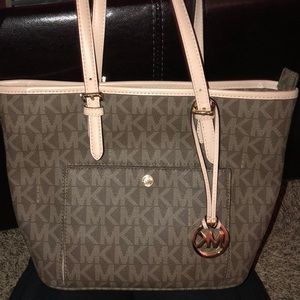 Michael Kors purse